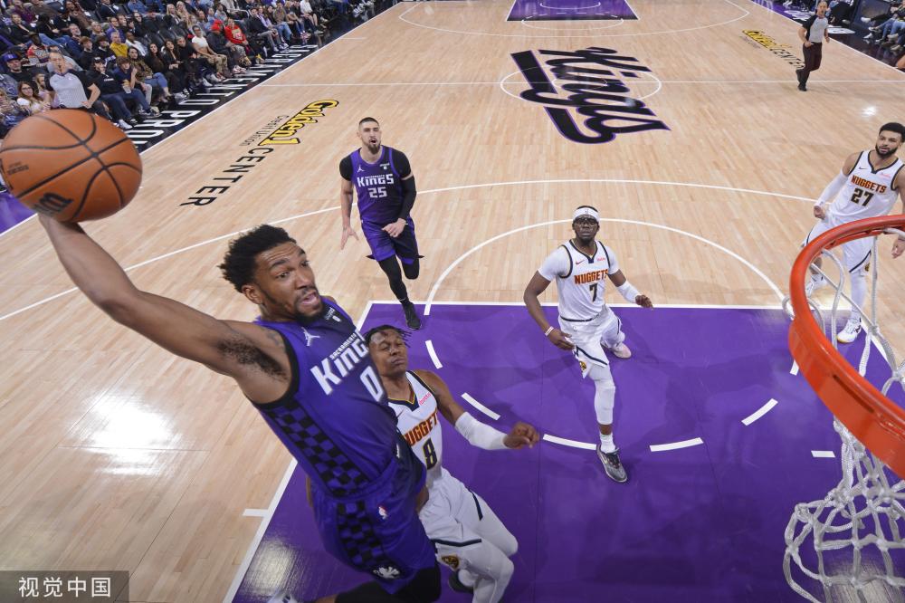 还是在勇士 还是在勇士