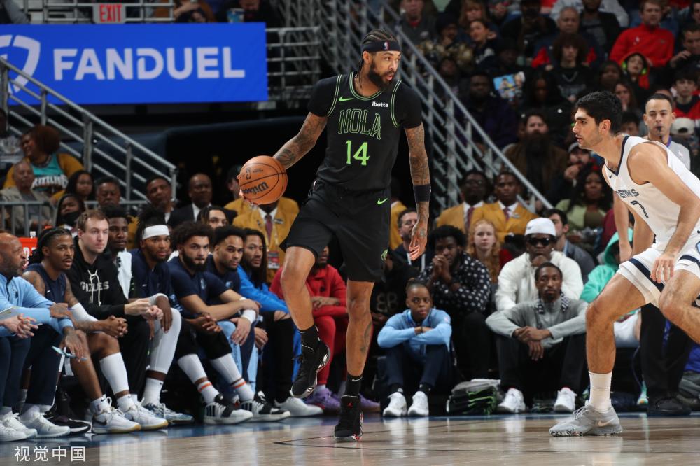 状态低迷的 状态低迷的